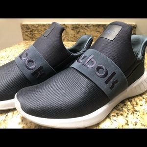 Never Worn Navy Reebok Sneakers